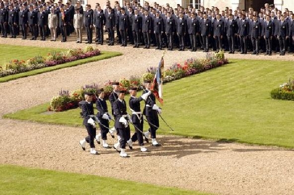 Départ du Drapeau